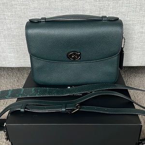 Coach Cassie in pine green